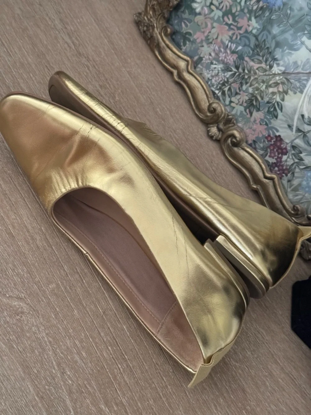 Franco Sarto women's Vana slip-on ballet flats in gold metallic | Size 7